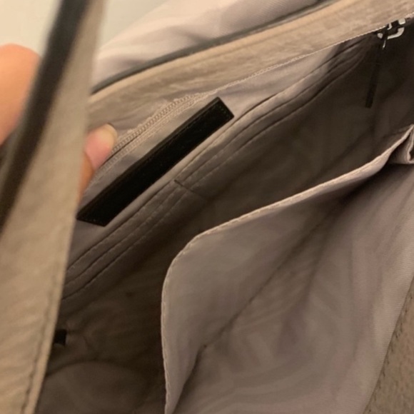 Rebecca Minkoff grey suede leather crossbody - Picture 4 of 6